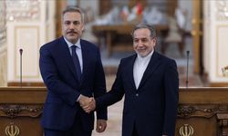 Dışişleri Bakanı Fidan'dan kritik diplomasi: İranlı mevkidaşıyla görüştü