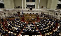 Yunanistan’da yolsuzluk depremi: 13 milletvekilinin dokunulmazlığı kaldırıldı