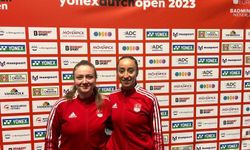 Badminton’da tarihi başarı! Bengisu ve Nazlıcan finalde