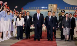 Trump 8,5 yıl sonra yeniden Pekin'de: "Bu ziyaret iki ülke için de zafer olacak"