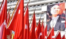 18-19 Mayıs okullar tatil mi, 18 Mayıs yarın yarım gün mü? 19 Mayıs Salı resmi tatil mi, kaç gün tatil olacak?