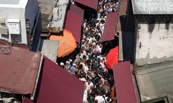 İstanbullular Eminönü'ne akın etti!