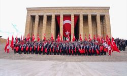 81 ilden Anıtkabir'e! 19 Mayıs'ta gençler ve sporcular Ata'yı ziyaret etti