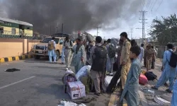 Pakistan’da tren saldırısı: En az 20 ölü, onlarca yaralı