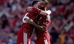 Anfield'de bir devir sona erdi! Salah ve Robertson'a veda...