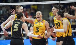 VakıfBank’tan CEV Şampiyonlar Ligi'nde tarihi geri dönüş! Final bileti geldi...