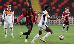 Başakşehir sezonu Gaziantep karşısında galibiyetle kapattı: 1-2