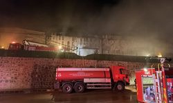 Gaziantep'te mobilya fabrikasında yangın