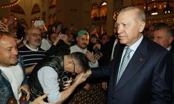 Cumhurbaşkanı Recep Tayyip Erdoğan, Kurban Bayram namazını Büyük Çamlıca Camisi'nde kıldı