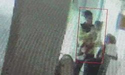 Boğazına şeker kaçan küçük kızı, jandarmanın Heimlich manevrası kurtardı