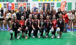 Voleybol Küçük Kızlar Gelişim Ligi sona erdi