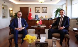 Bakan Bayraktar, Belçika Başbakan Yardımcısı Prevot ile görüştü