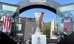 UEFA Avrupa Ligi kupası Beşiktaş Meydanı’nda!
