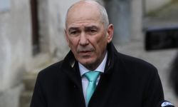 Slovenya'da aşırı sağcı Jansa başbakan seçildi