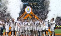 Aston Villa UEFA Avrupa Ligi kupasına kavuştu!