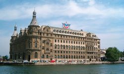 Bakan Ersoy açıkladı! Haydarpaşa Garı, kültür ve yaşam merkezi oluyor!
