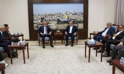 Bakan Fidan, Katar Başbakan Yardımcısı ve Savunma Bakanı Al Thani ile bir araya geldi