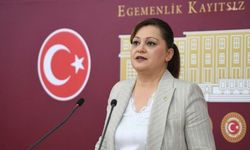 Burcu Köksal, AK Parti'ye geçiyor mu? CHP'nin açıklaması tartışmaları alevlendirdi