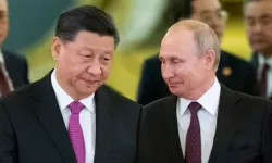 Putin'den Pekin'e kritik ziyaret: Şi, Trump'a vermediği neyi vaat ediyor?