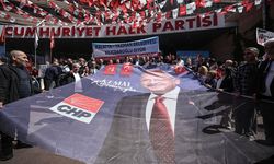 CHP Genel Merkezi’nde partililer bayramlaşma programı için toplanıyor