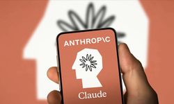 Yeni yapay zeka dünyada gündem olmuştu: ABD'den Claude'ye engel!