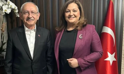 CHP'den AK Parti'ye geçmeye karar veren Burcu Köksal'a Kemal Kılıçdaroğlu'ndan telefon