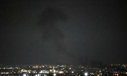İran'da hareketli gece! Bender Abbas'ta patlama sesleri! Devrim Muhafızları'ndan misilleme!
