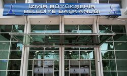 İzmir Büyükşehir Belediyesi'ne yeni operasyon: Dört eski yönetici gözaltına alındı