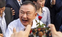 Tayland'ın eski Başbakanı Thaksin Şinavatra şartlı tahliye edildi