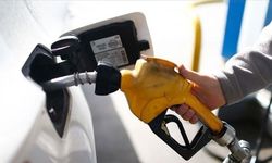 Motorinde büyük indirim pompaya yansıdı: Fiyat tabelaları değişti