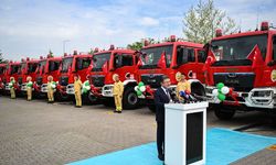 Tarım ve Orman Bakanı Yumaklı: Orman yangınlarıyla mücadelede yeni araçlar görev yerlerinde