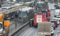 İstanbul’da metrobüste yangın paniği