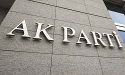 Siyaset kulisleri hareketli: Ak Parti'ye yeni katılımlar mı geliyor?