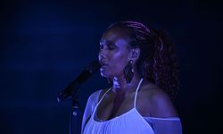 Fransız şarkıcı IMANY'den  İstanbul'da müzik keyfi