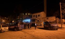 Kayseri'de cami girişinde bıçaklı dehşet: 2 ölü