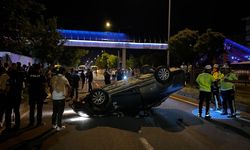D-100'de feci kaza: Takla atan otomobilden yara almadan çıktılar