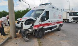 Bitlis’te ambulans kazaya karıştı: 10 kişi yaralandı