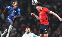 İngiltere'de, Livramento'nun yerine Chalobah'ı kadroya aldı