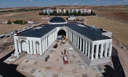 Bahçeli'nin bağışladığı arsadaki dev cemevi kapılarını açıyor