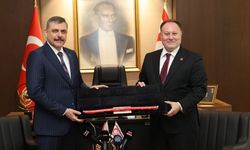 KKTC Cumhuriyet Meclisi Başkanı Öztürkler, İçişleri Bakanı Çiftçi ile görüştü