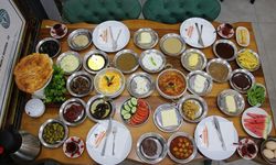 Dünyaya adını duyuran Van kahvaltısı yeniden gündemde