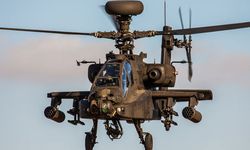 ABD ordusuna ait AH-64 Apache helikopteri Hürmüz Boğazı'nda düştü