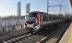Marmaray’da bir kez daha üzücü olay: Seferlerde aksama yaşandı