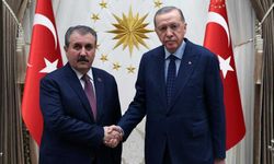 Cumhurbaşkanı Erdoğan, BBP Genel Başkanı Destici'yi tebrik etti