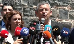Özgür Özel'e Diyarbakır'da yoğun ilgi!