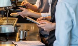 Servis ücreti alan restorana dudak uçuklatan ceza