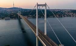 İstanbul'un can damarı kapandı! 15 Temmuz Şehitler Köprüsü trafiğe kapatıldı