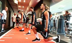 Beşiktaş, salonda çalıştı