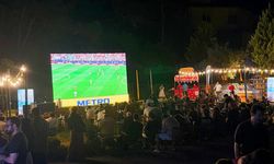 Dünya Kupası yarı final gecesinde futbol ve sokak lezzetleri buluştu