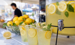 Uzmanlardan yaz uyarısı! Açıkta bekleyen limonata hastalık saçabilir